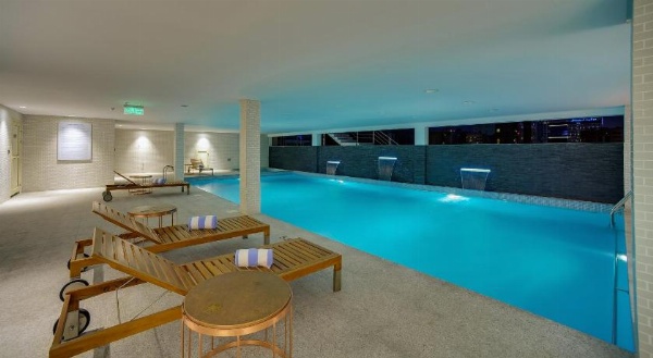 Ramee Rose Hotel image 5